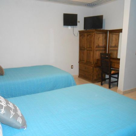 Hotel Posada Don Vasco イスミキルパン エクステリア 写真